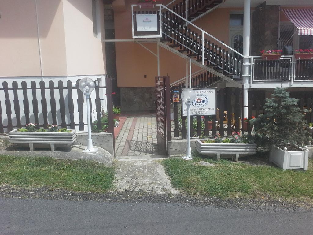 Hévíz Friends Villa Apartments מראה חיצוני תמונה