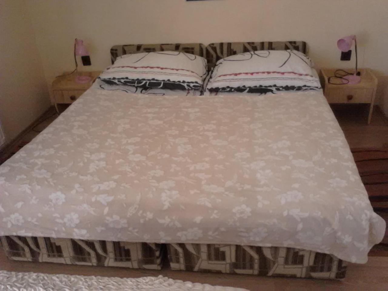 Hévíz Friends Villa Apartments מראה חיצוני תמונה